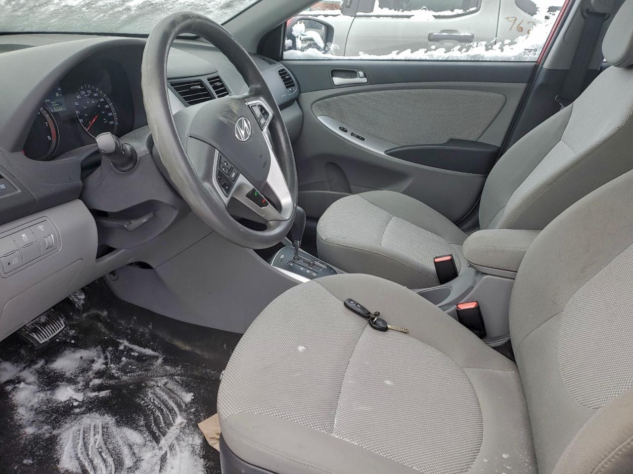 2014 HYUNDAI ACCENT GLS photo 7