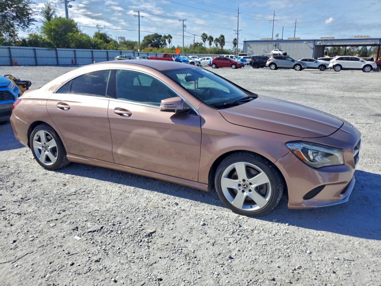 2018 MERCEDES-BENZ CLA 250 photo 4