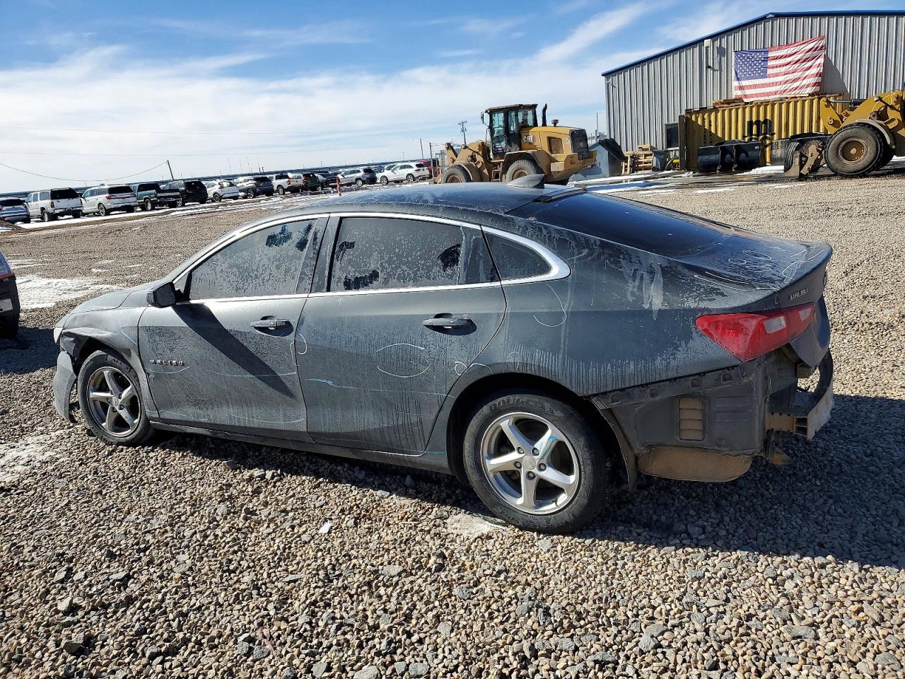 2018 CHEVROLET MALIBU LS photo 2