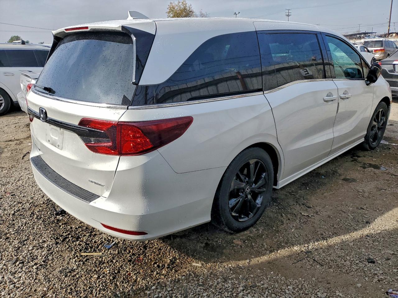 2024 HONDA ODYSSEY SPORT photo 3