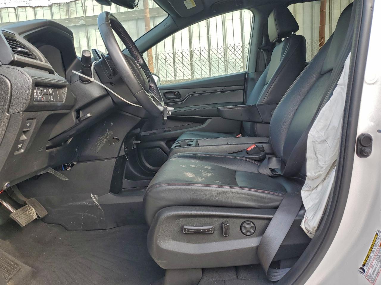 2024 HONDA ODYSSEY SPORT photo 7