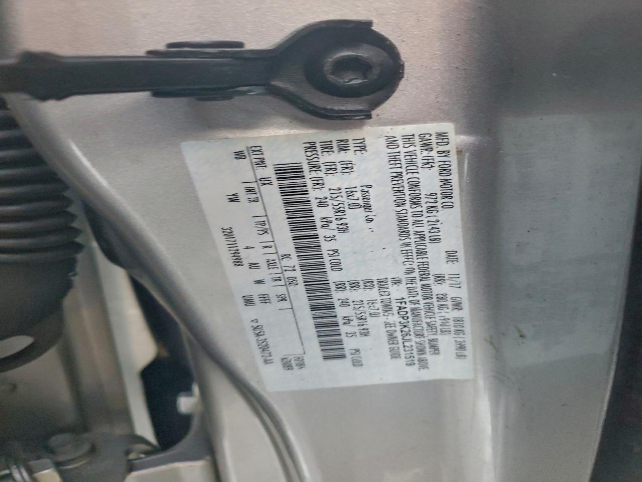 2018 FORD FOCUS SE photo 12