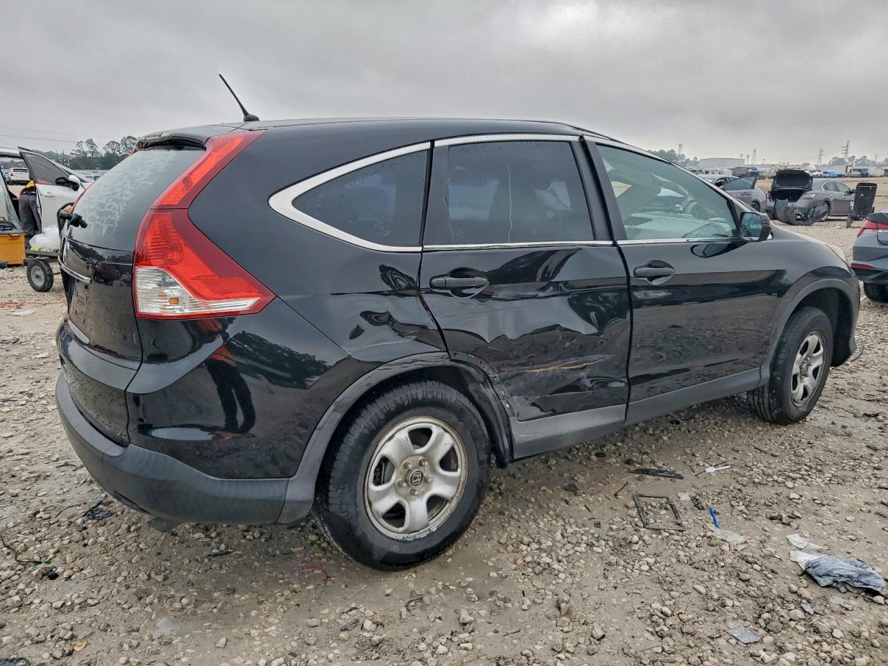 2013 HONDA CR-V LX photo 3