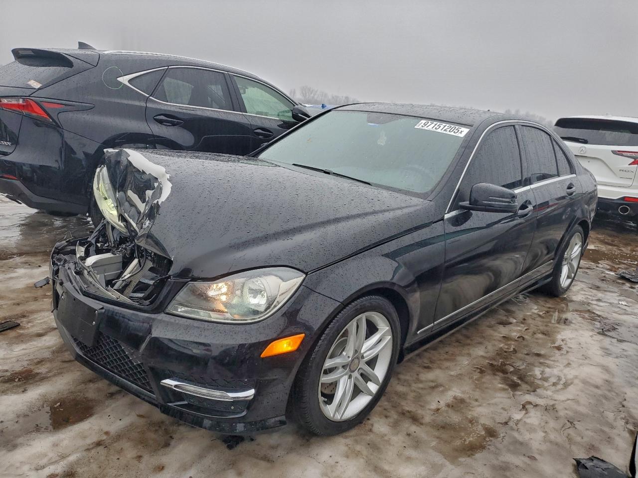 2014 MERCEDES-BENZ C