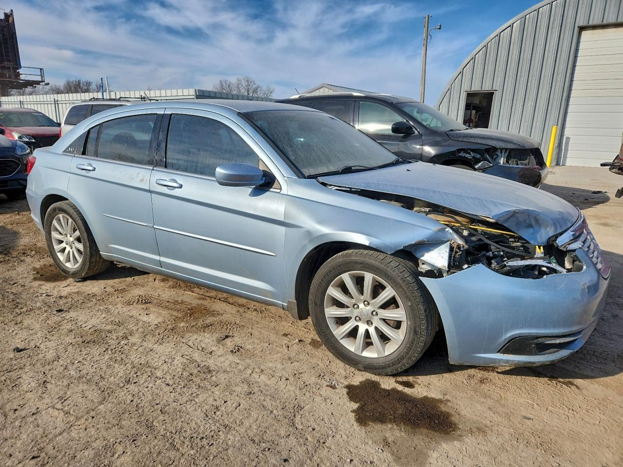 2013 CHRYSLER 200 TOURING photo 4