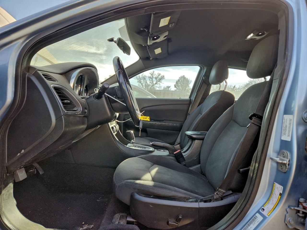 2013 CHRYSLER 200 TOURING photo 7