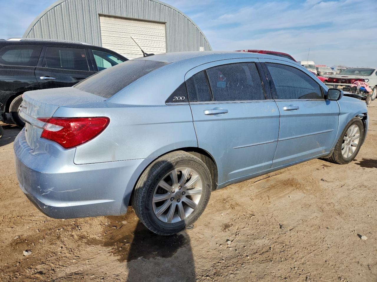 2013 CHRYSLER 200 TOURING photo 3