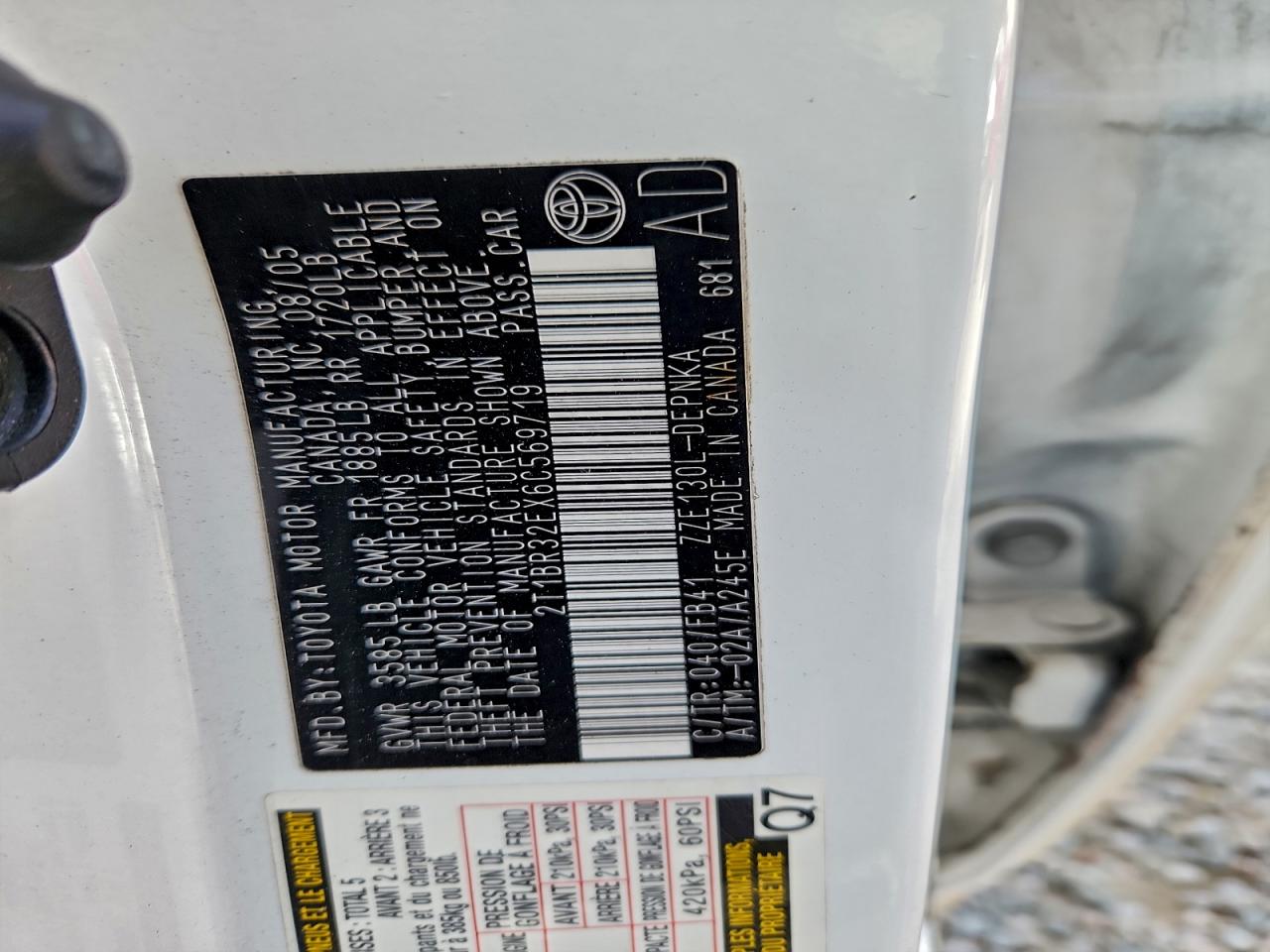 2006 TOYOTA COROLLA CE photo 12