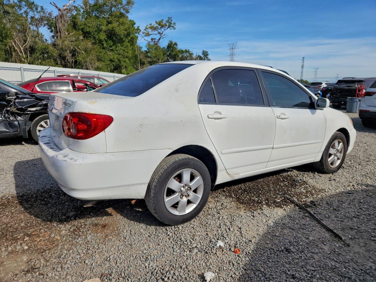 2006 TOYOTA COROLLA CE photo 3