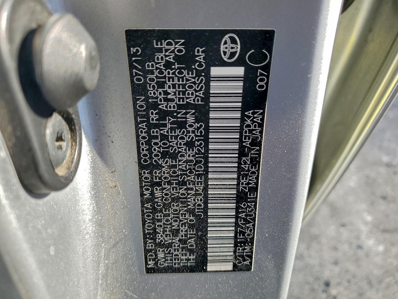 2013 TOYOTA COROLLA BASE photo 12