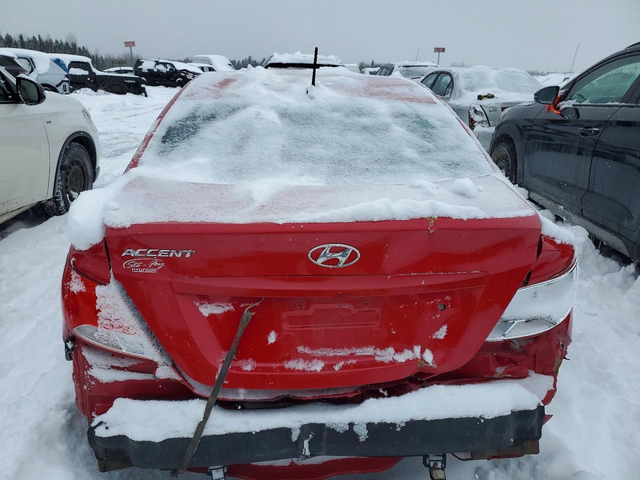 2017 HYUNDAI ACCENT SE photo 6