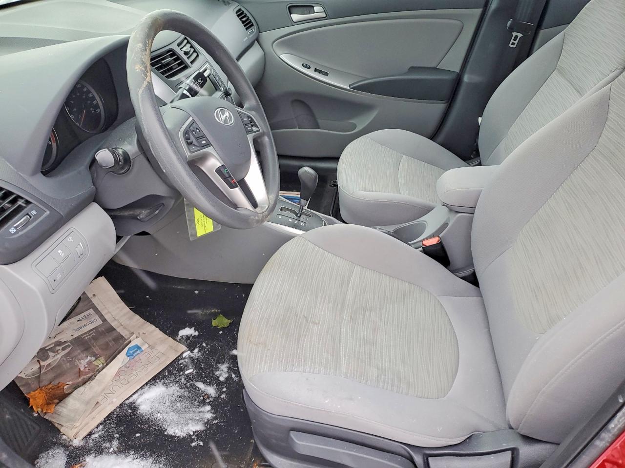 2017 HYUNDAI ACCENT SE photo 7