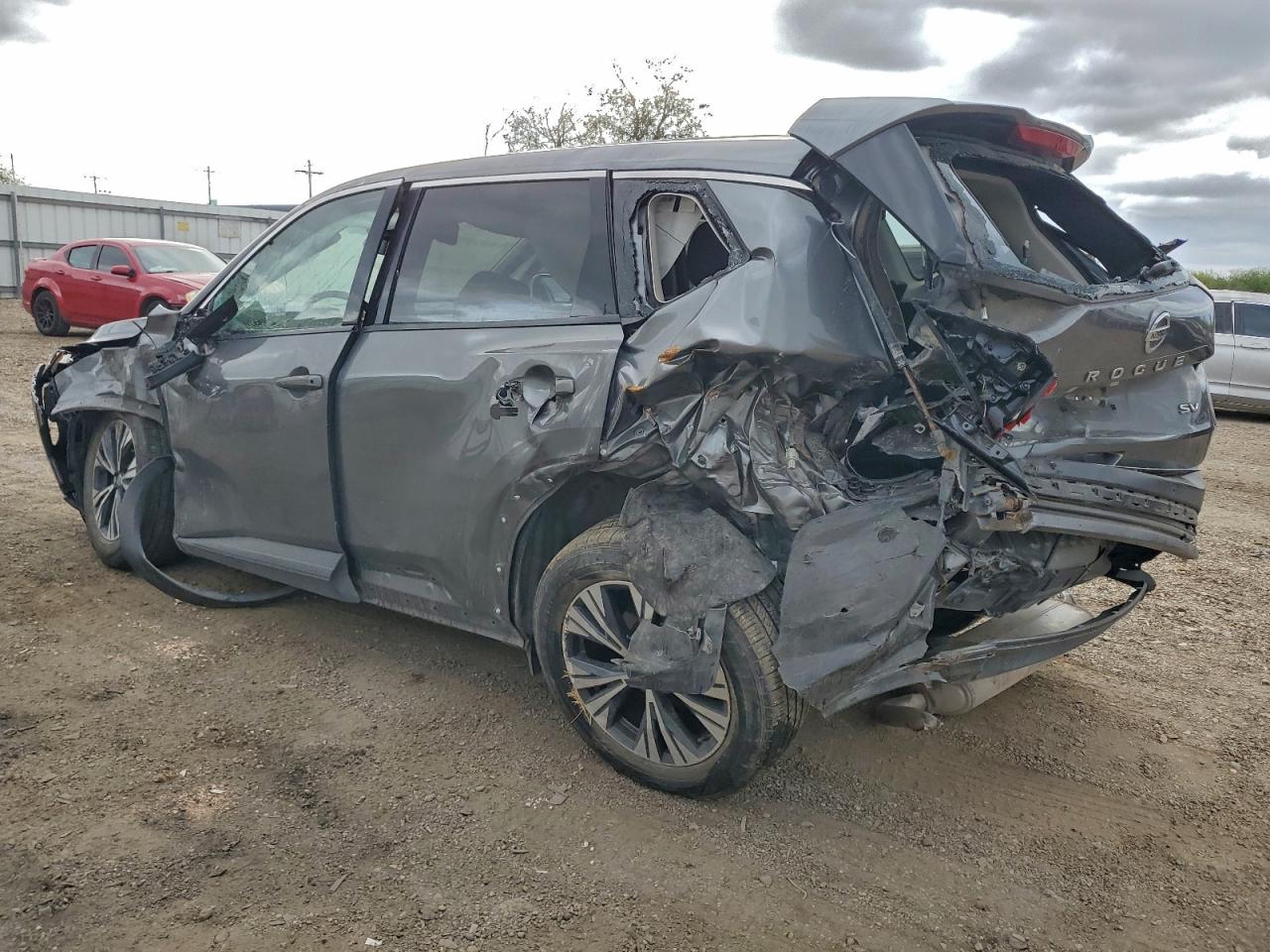 2021 NISSAN ROGUE SV photo 2