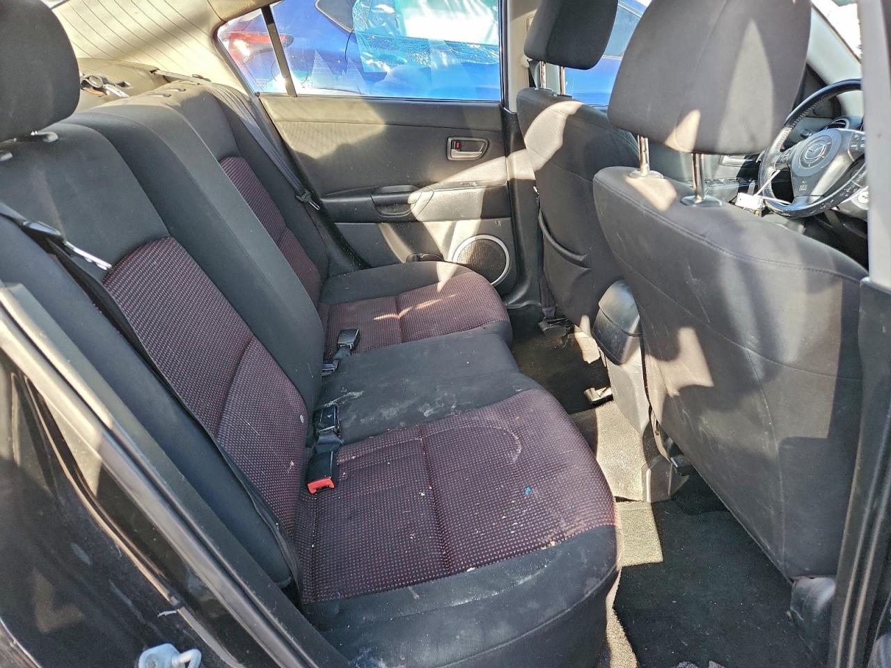 2004 MAZDA 3 S photo 10