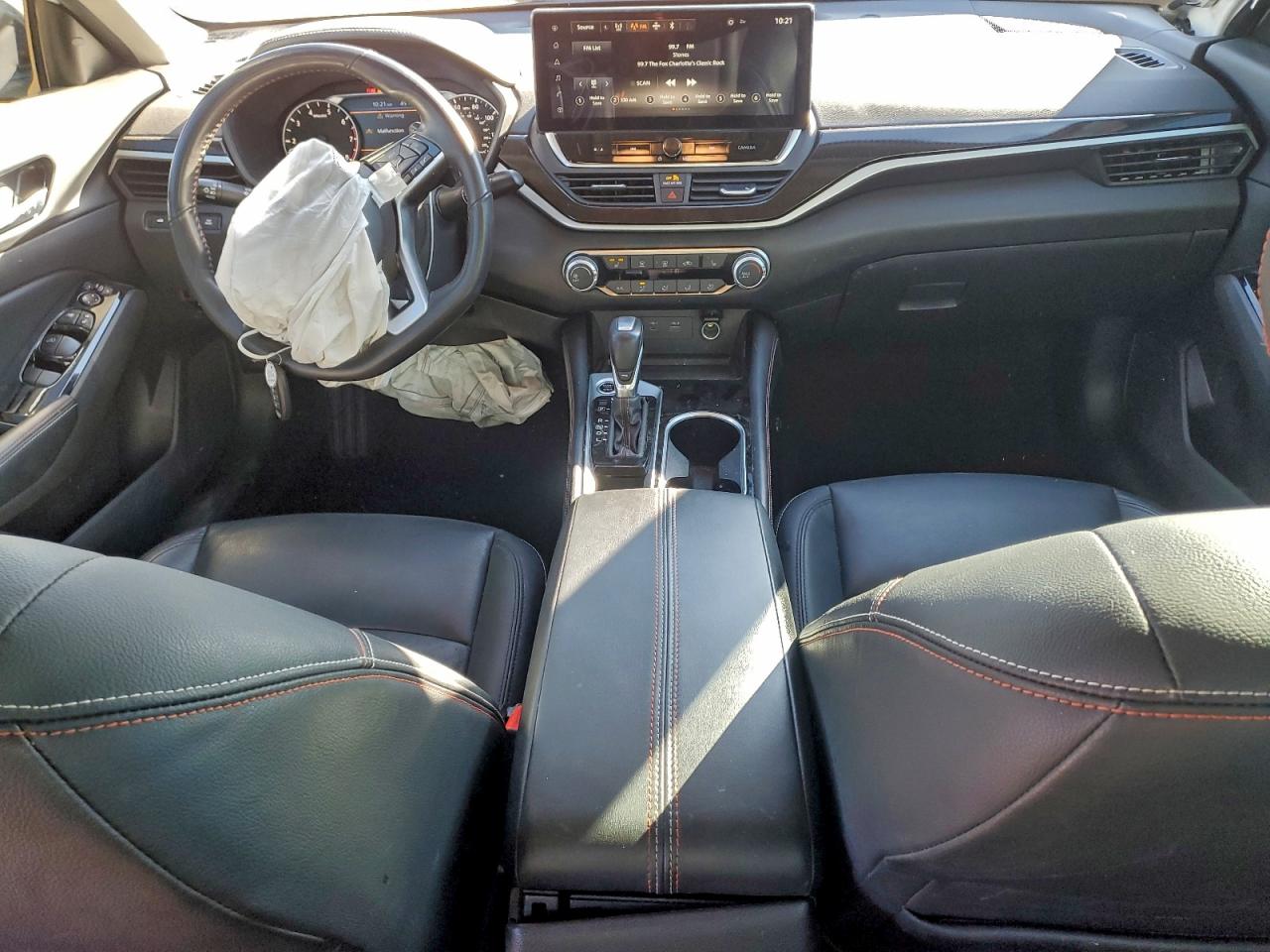 2024 NISSAN ALTIMA SR photo 8