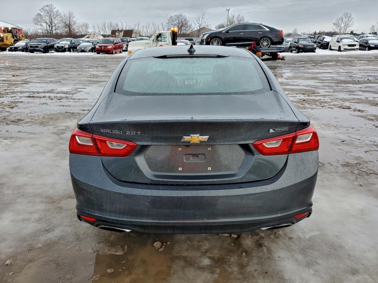 2017 CHEVROLET MALIBU PREMIER photo 6