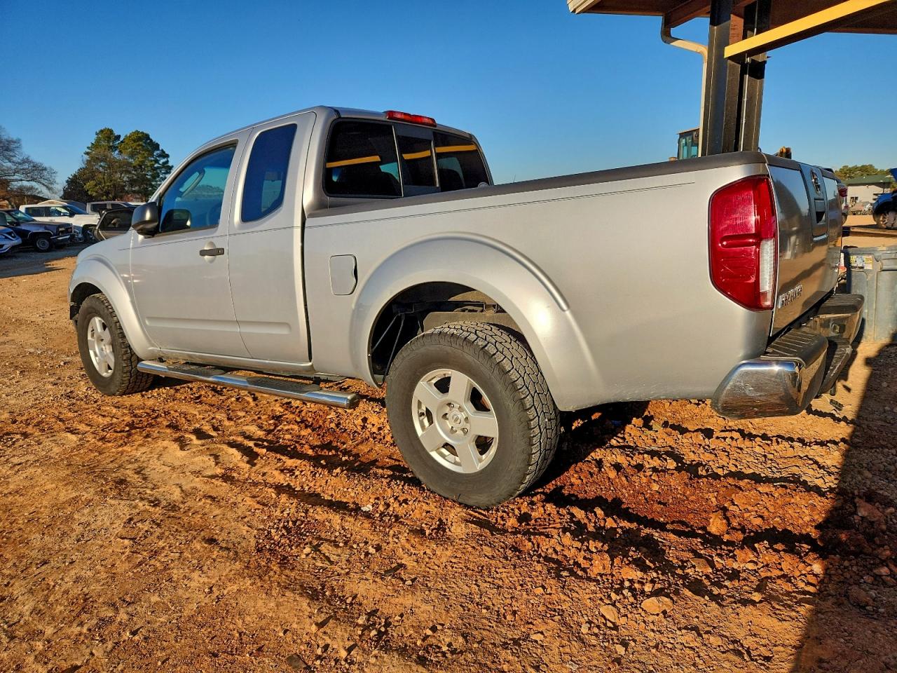 2007 NISSAN FRONTIER KING CAB LE photo 2