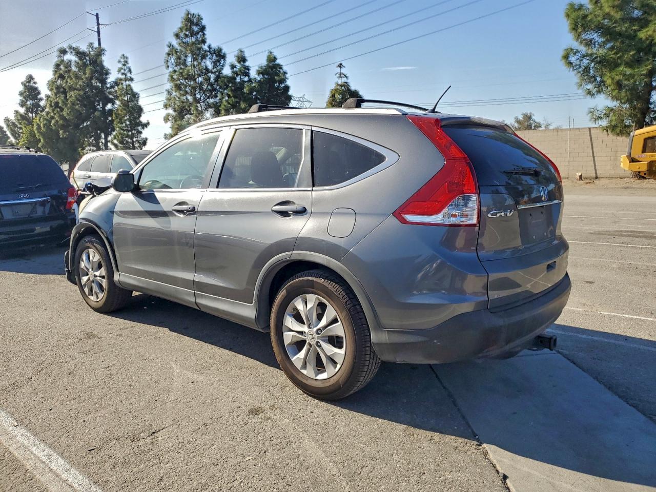 2013 HONDA CR-V EX photo 2