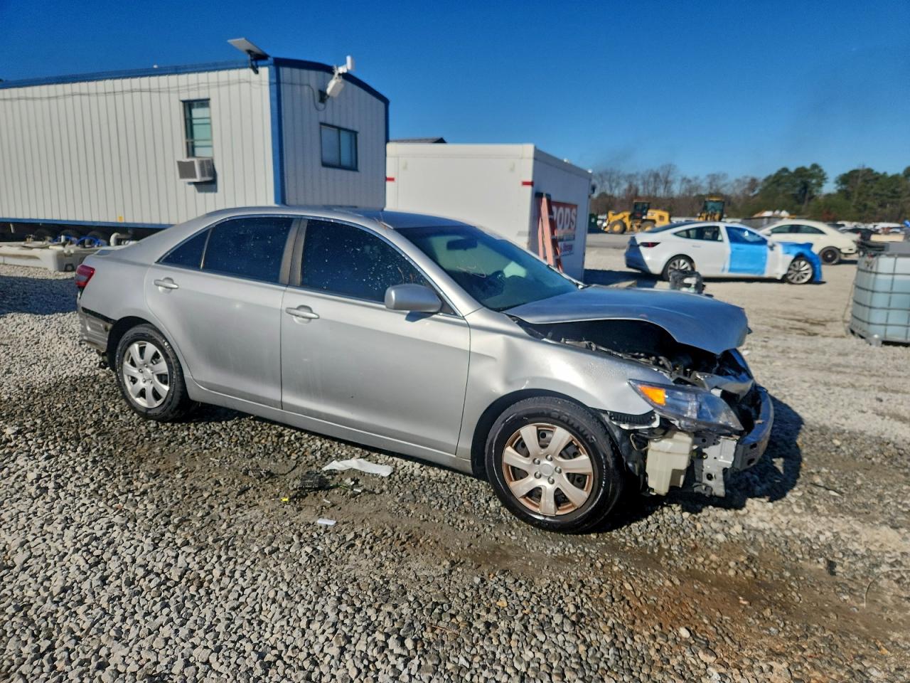 2011 TOYOTA CAMRY BASE photo 4