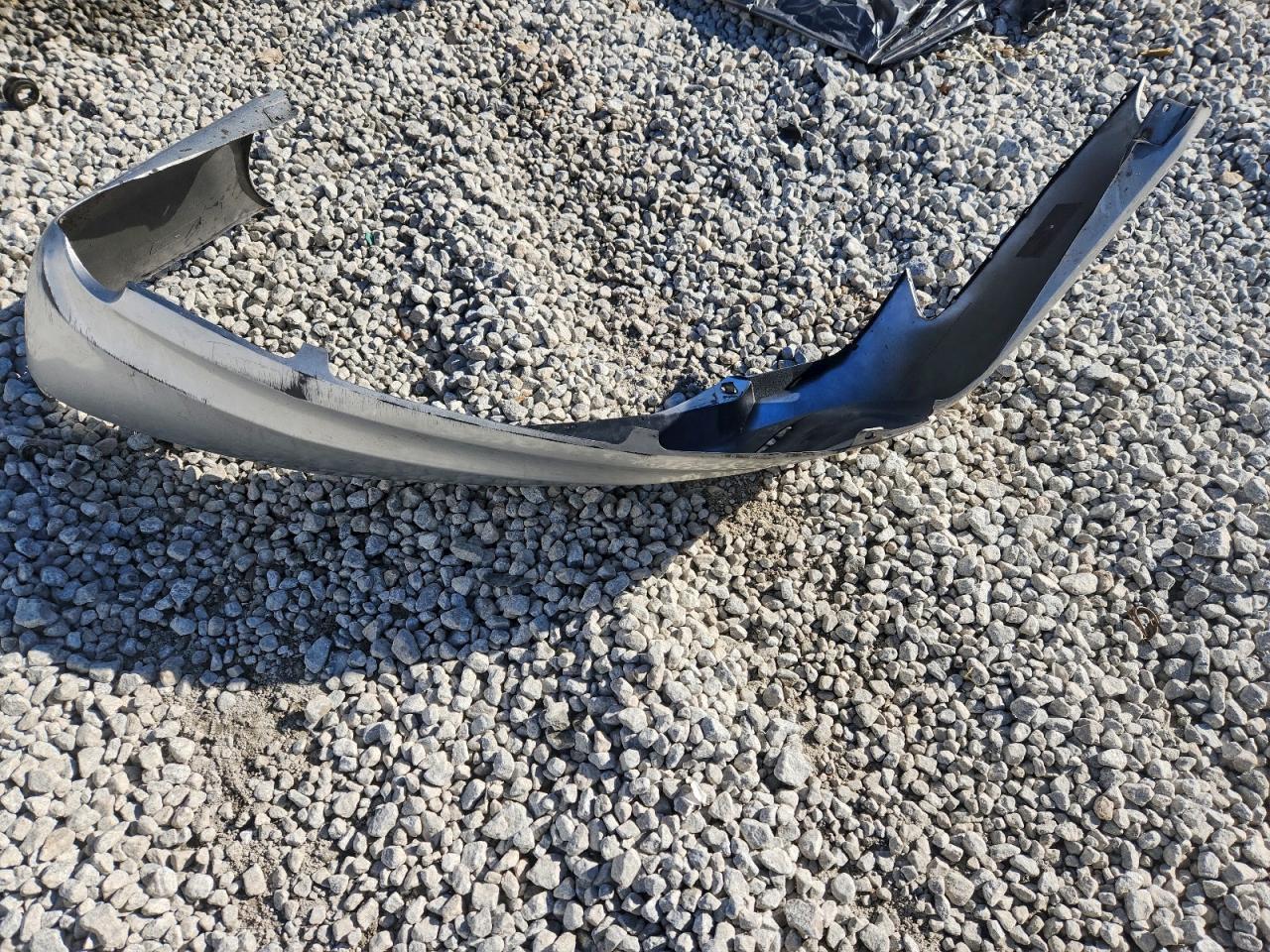 2011 TOYOTA CAMRY BASE photo 12