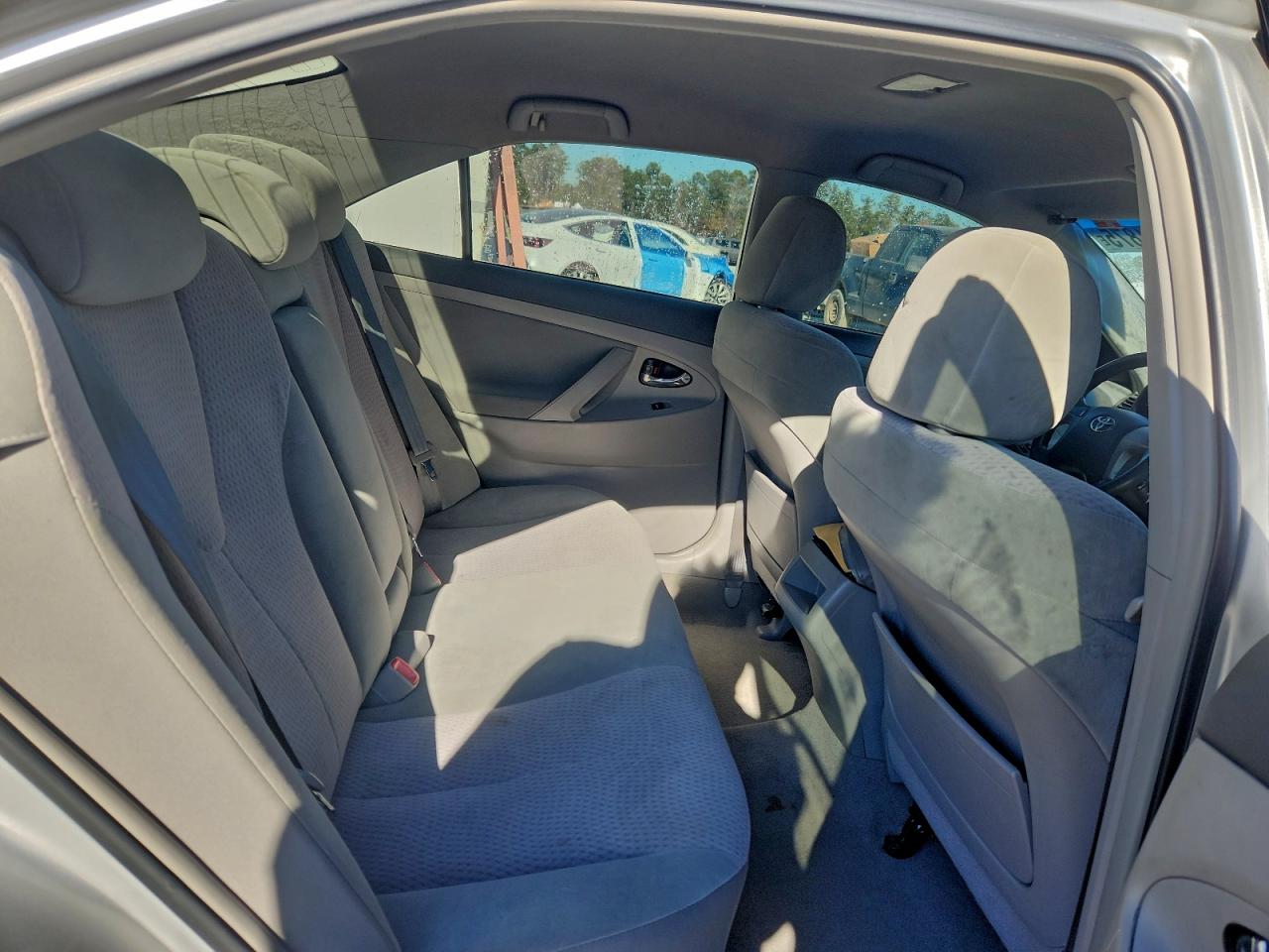 2011 TOYOTA CAMRY BASE photo 10