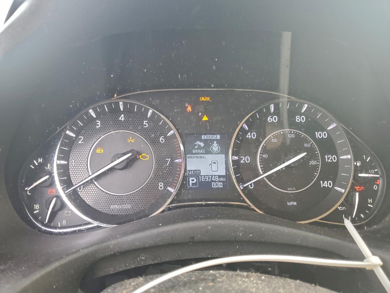 2018 NISSAN ARMADA SV photo 9