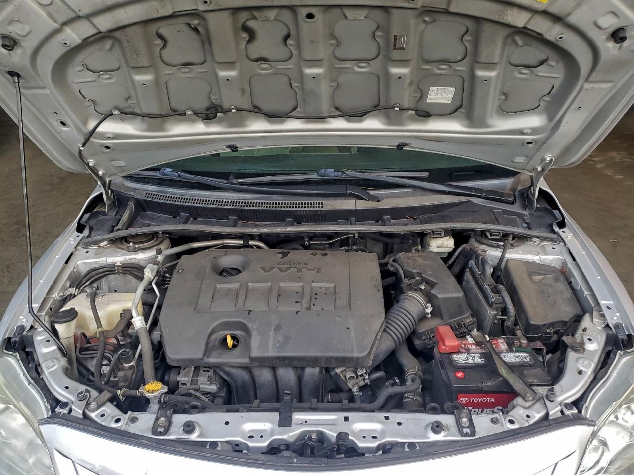 2013 TOYOTA COROLLA BASE photo 31