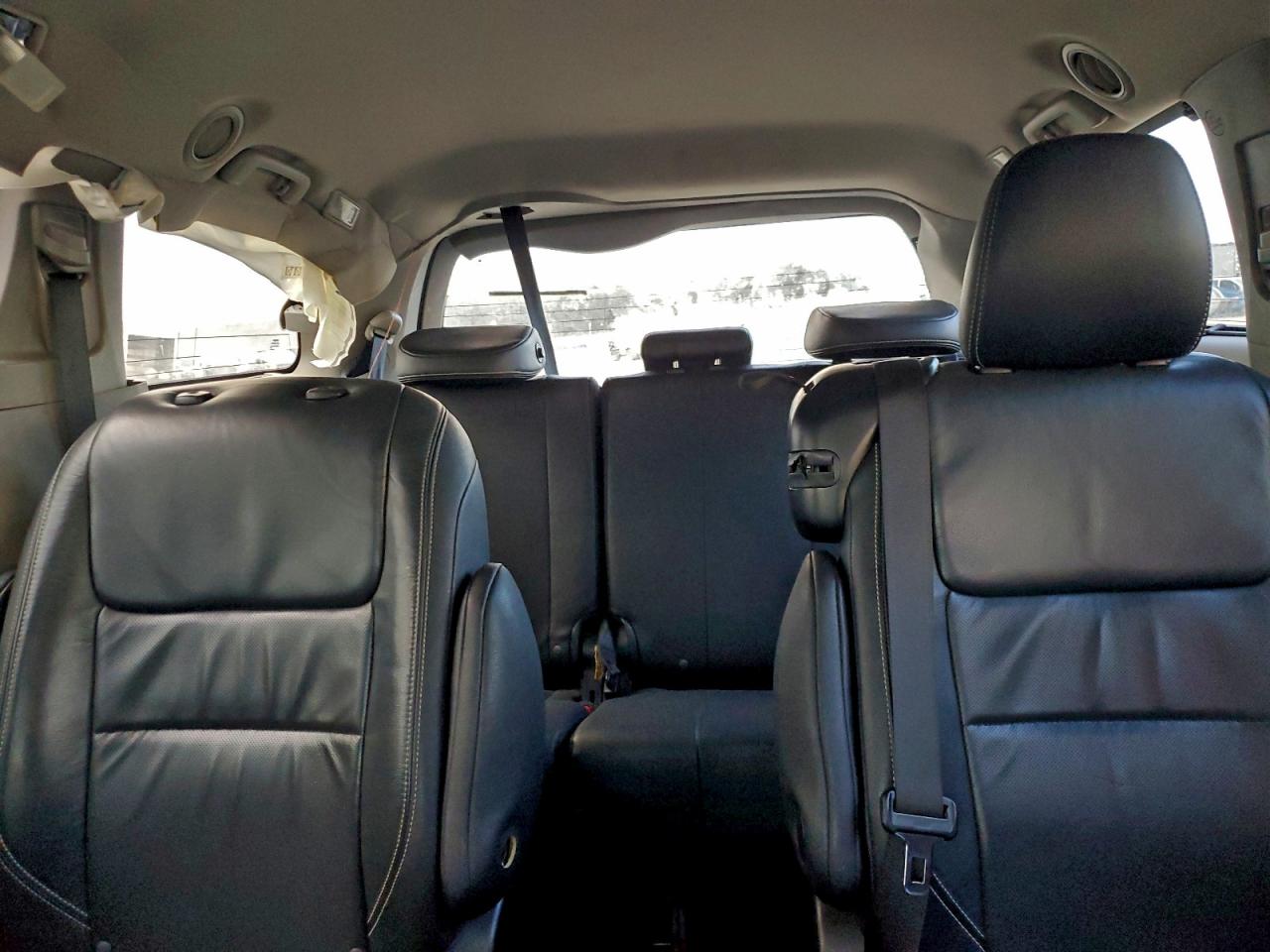 2015 TOYOTA SIENNA SPORT photo 10