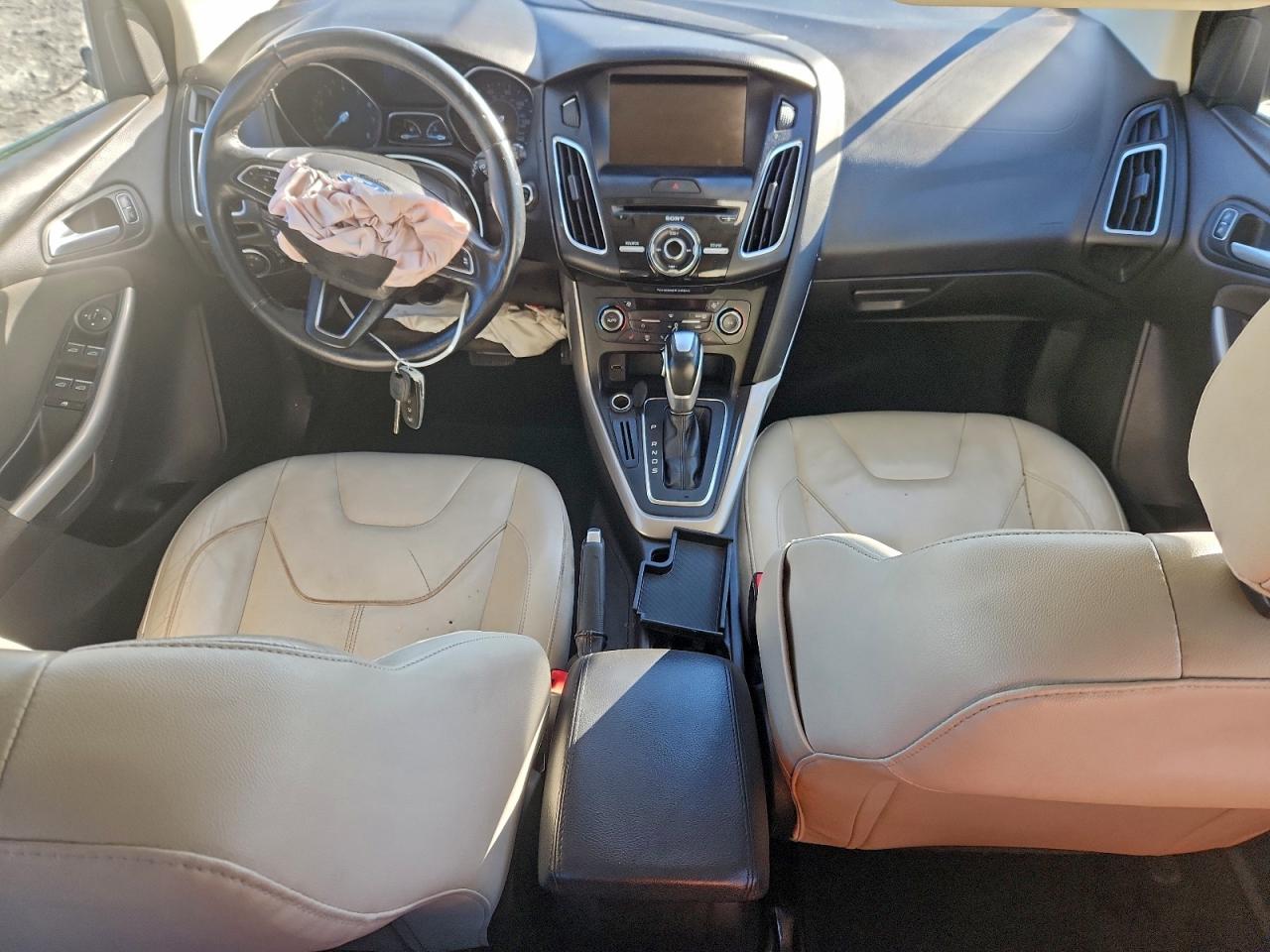 2015 FORD FOCUS TITANIUM photo 15