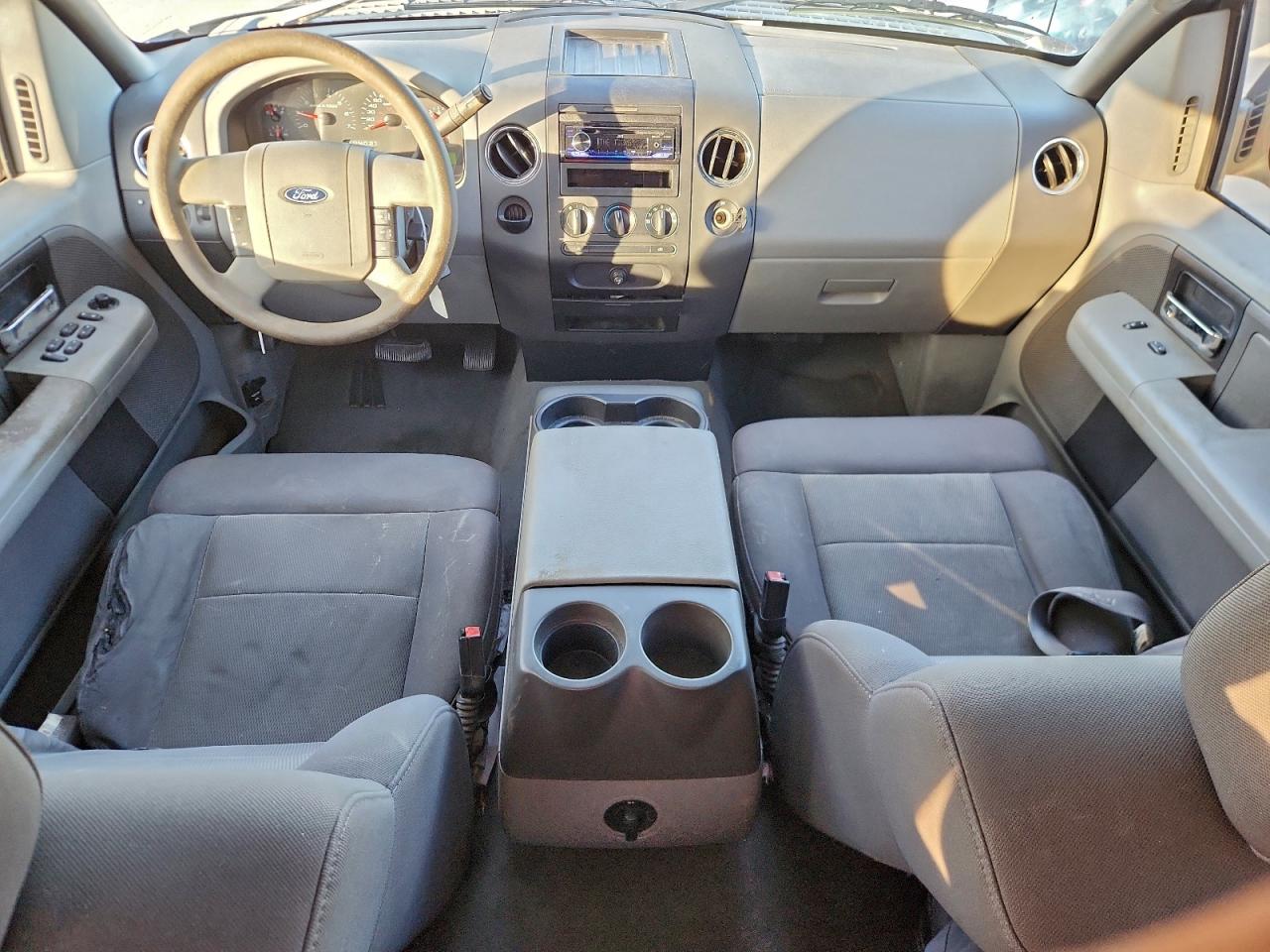2004 FORD F150 photo 8