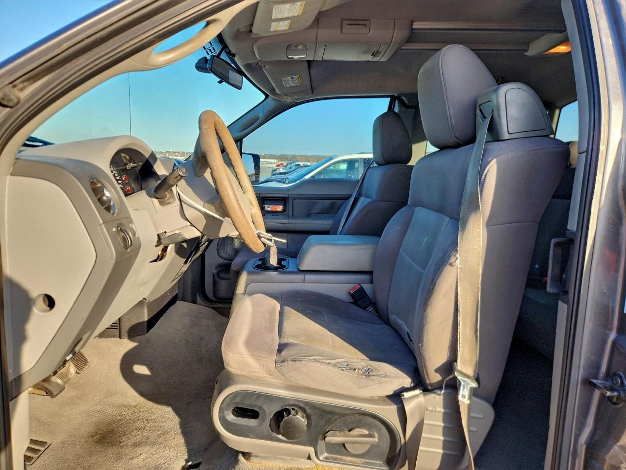 2004 FORD F150 photo 7