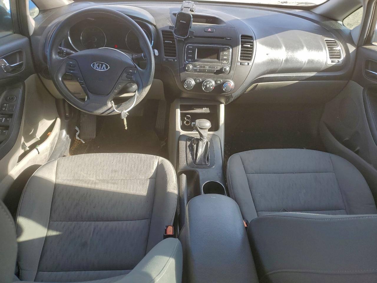 2015 KIA FORTE LX photo 8