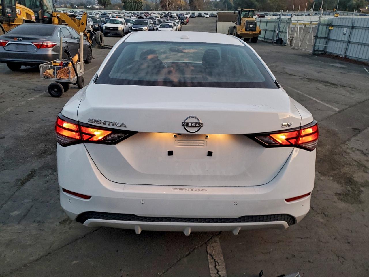 2024 NISSAN SENTRA SV photo 11