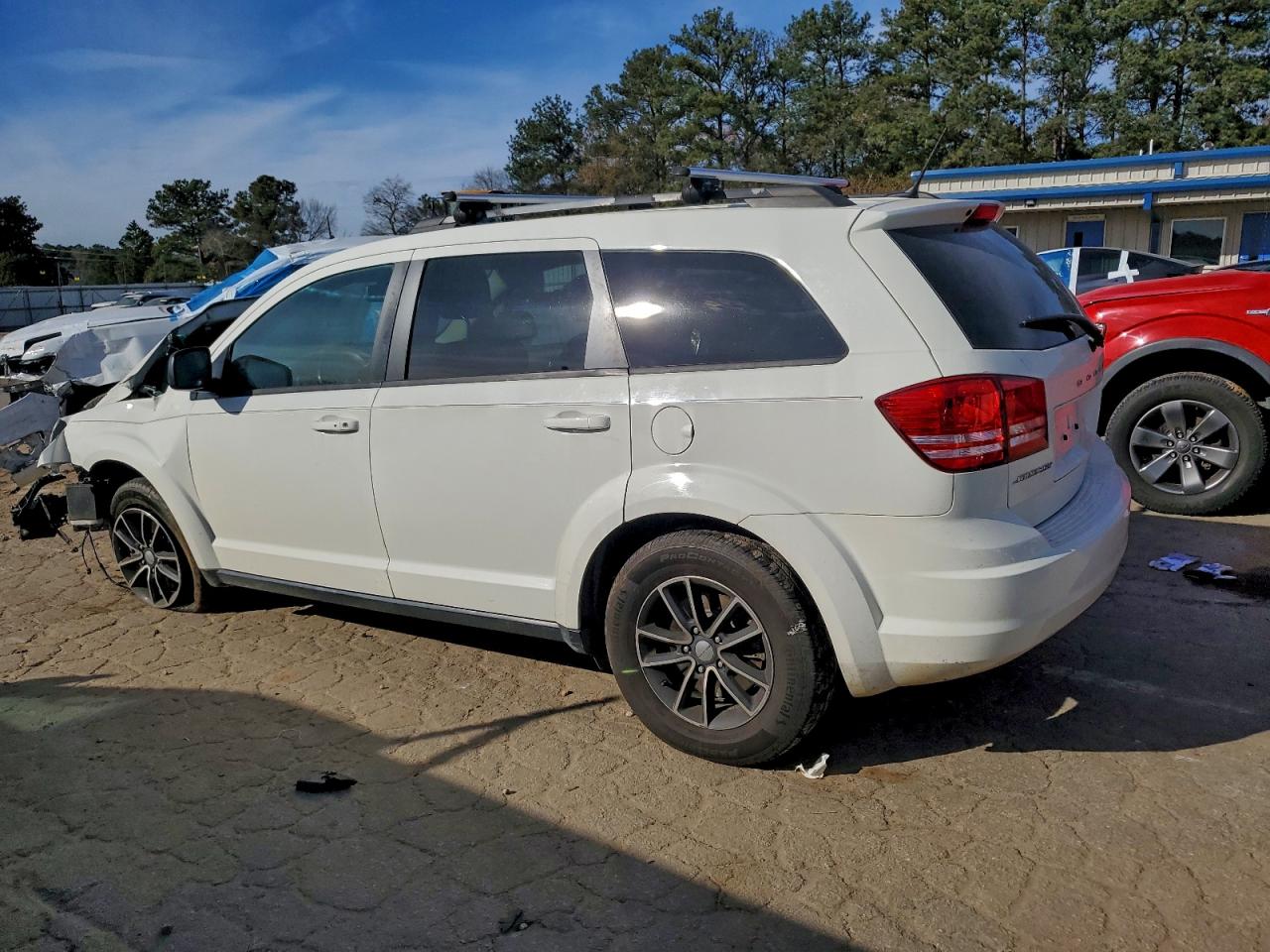 2017 DODGE JOURNEY SE photo 3