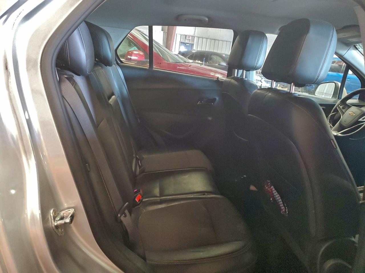 2018 CHEVROLET TRAX 1LT photo 11
