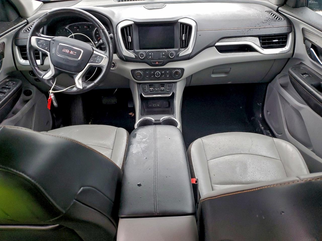 2019 GMC TERRAIN SLT photo 15