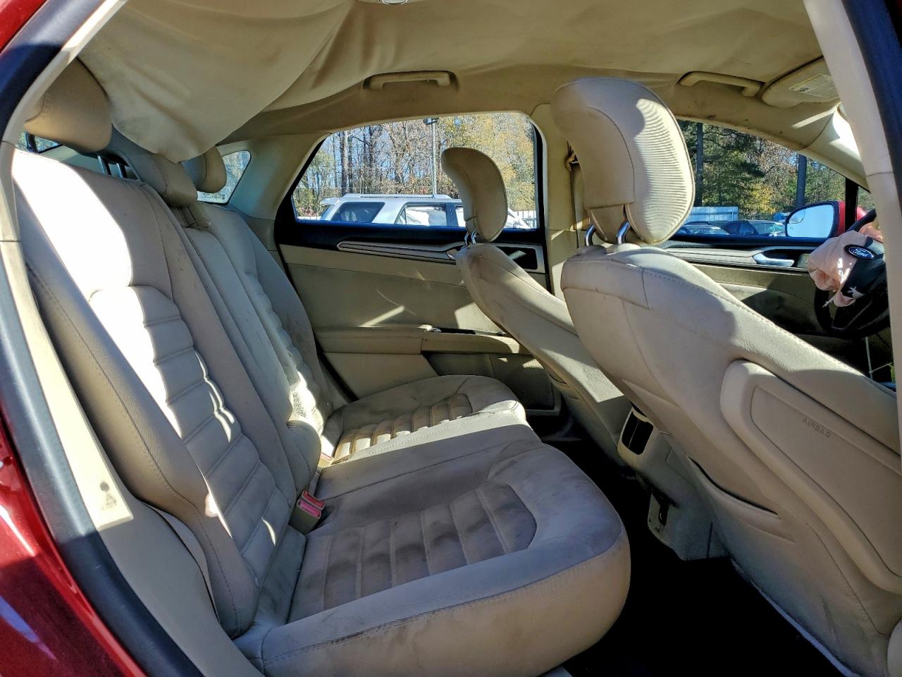 2014 FORD FUSION SE photo 19