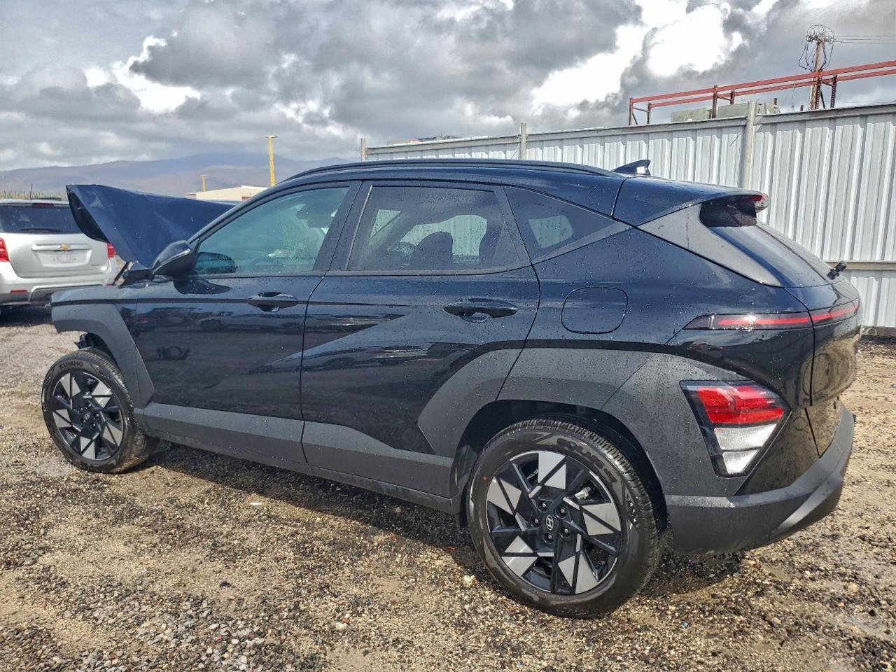 2025 HYUNDAI KONA SEL photo 4