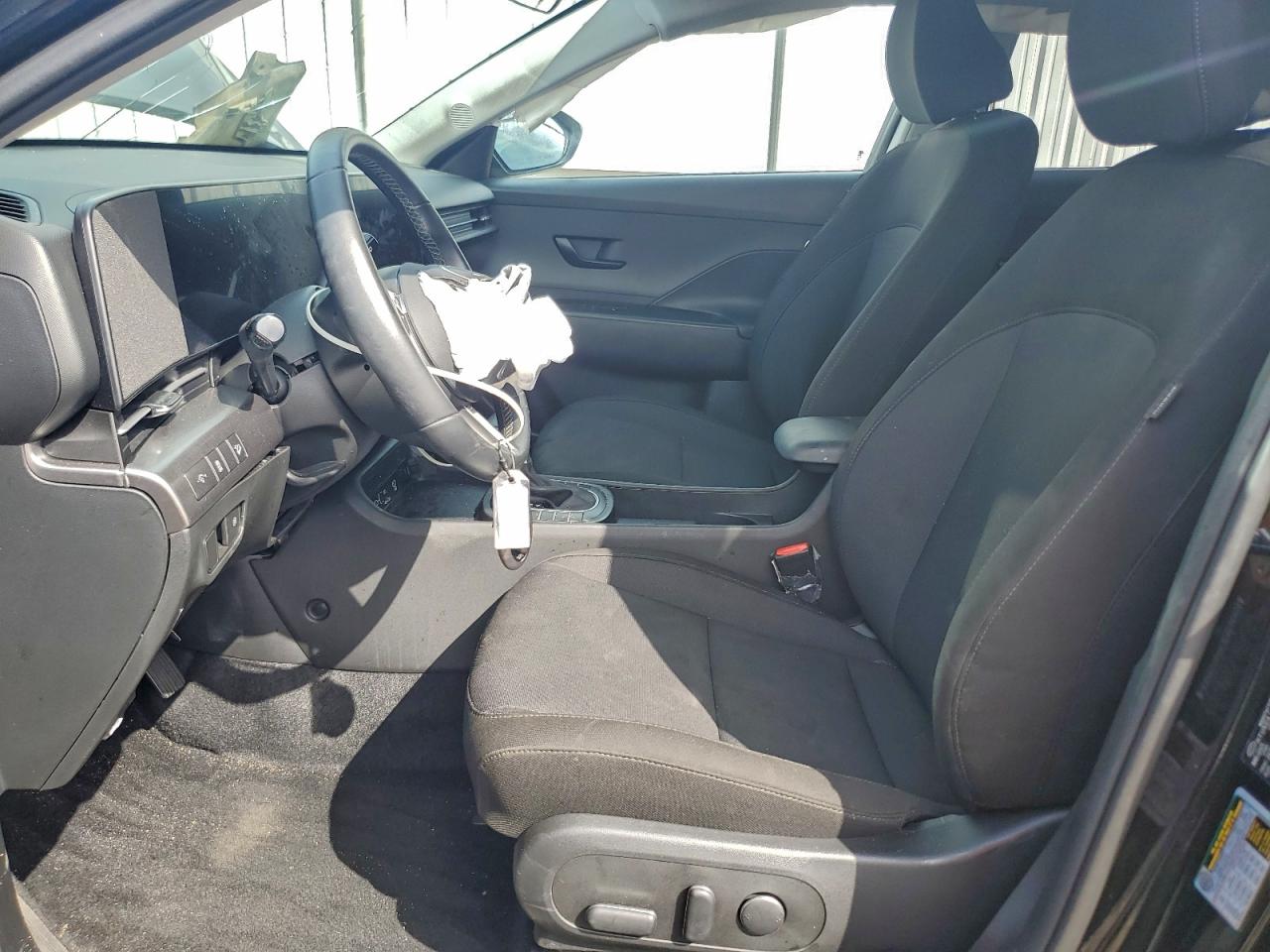 2025 HYUNDAI KONA SEL photo 19