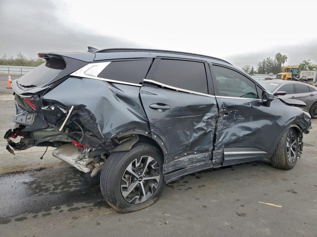 2023 KIA SPORTAGE EX photo 3