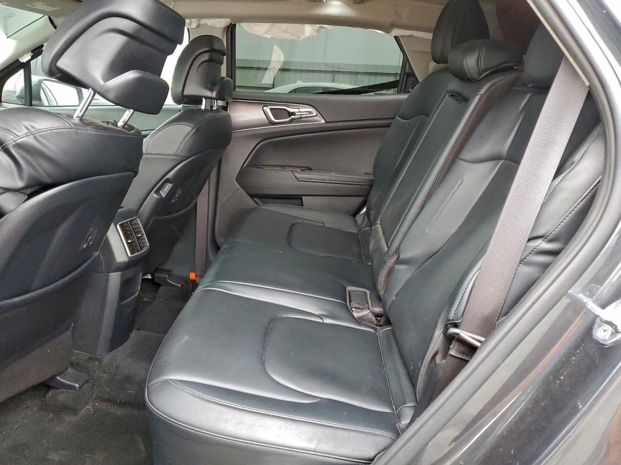 2023 KIA SPORTAGE EX photo 11