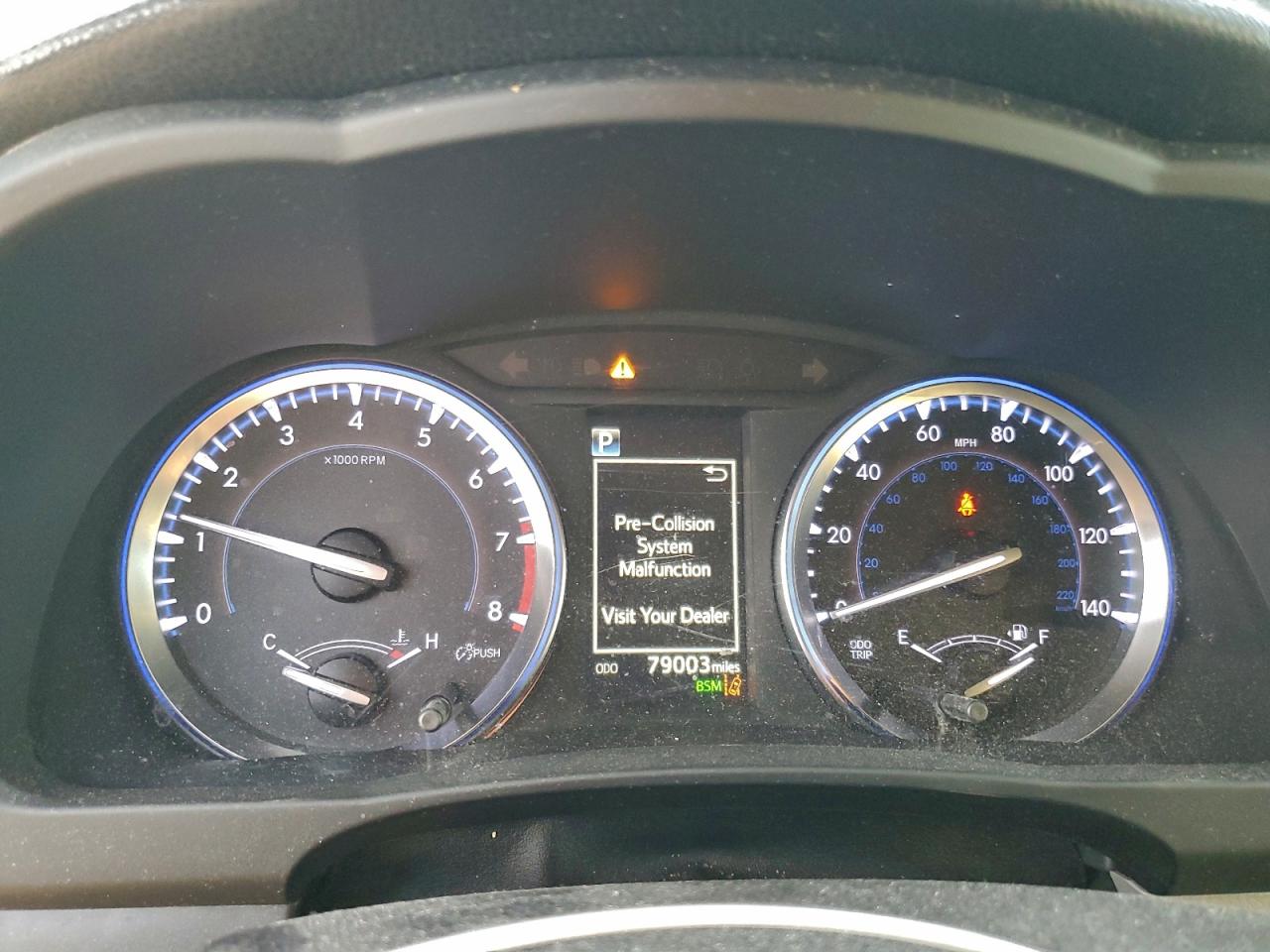 2019 TOYOTA HIGHLANDER SE photo 17