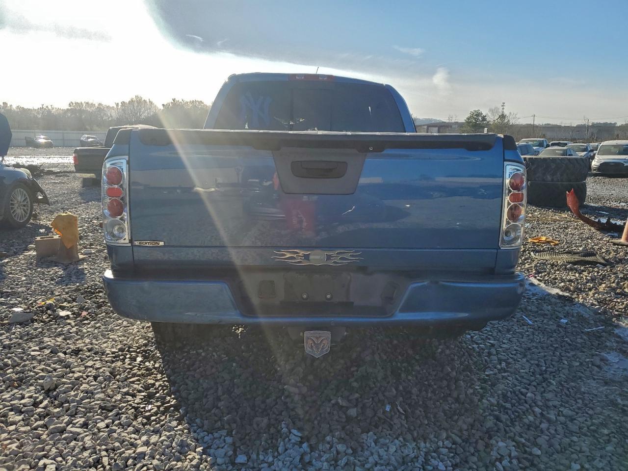 2002 DODGE RAM 1500 photo 6