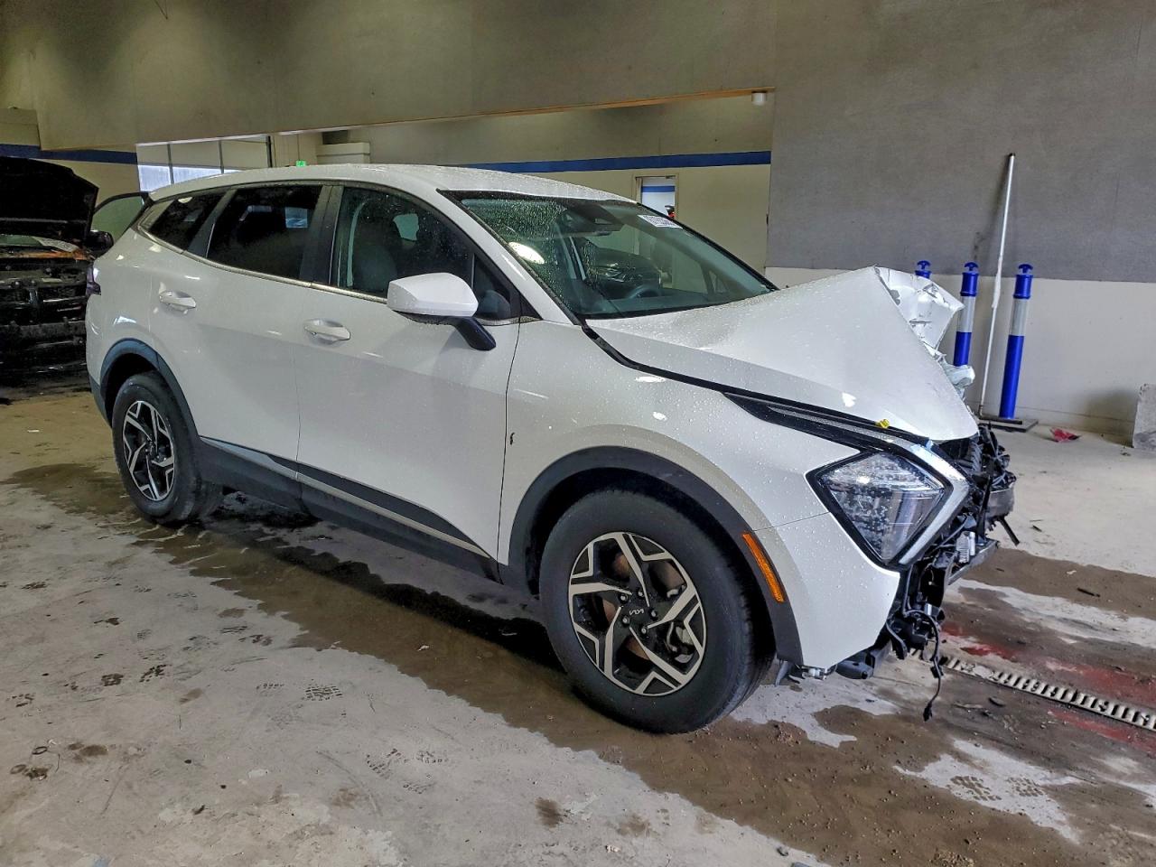 2023 KIA SPORTAGE LX photo 4
