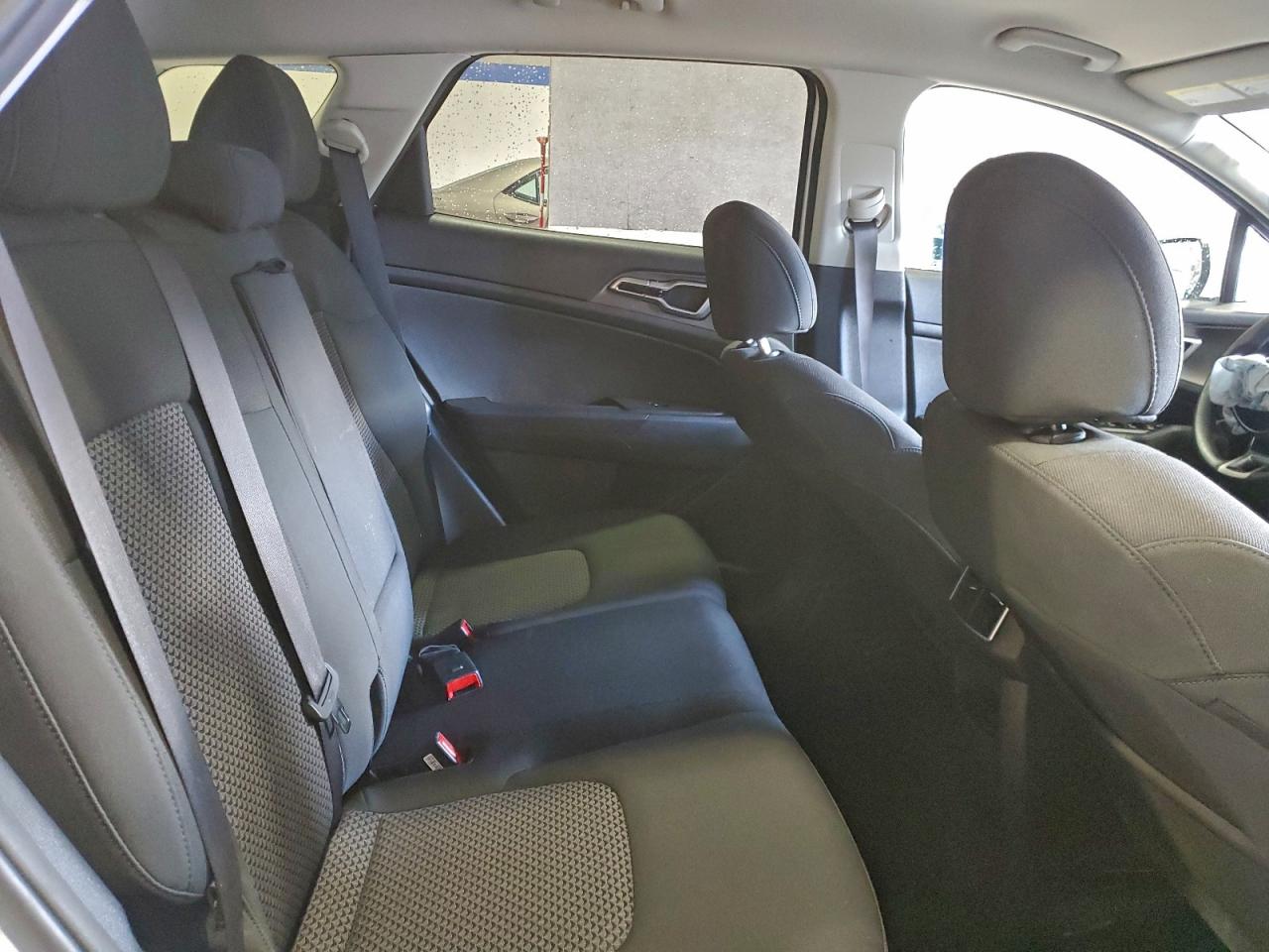 2023 KIA SPORTAGE LX photo 11
