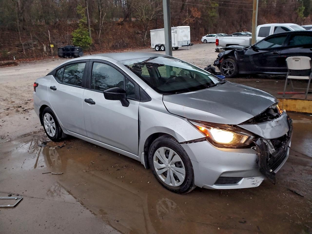 2021 NISSAN VERSA S photo 10