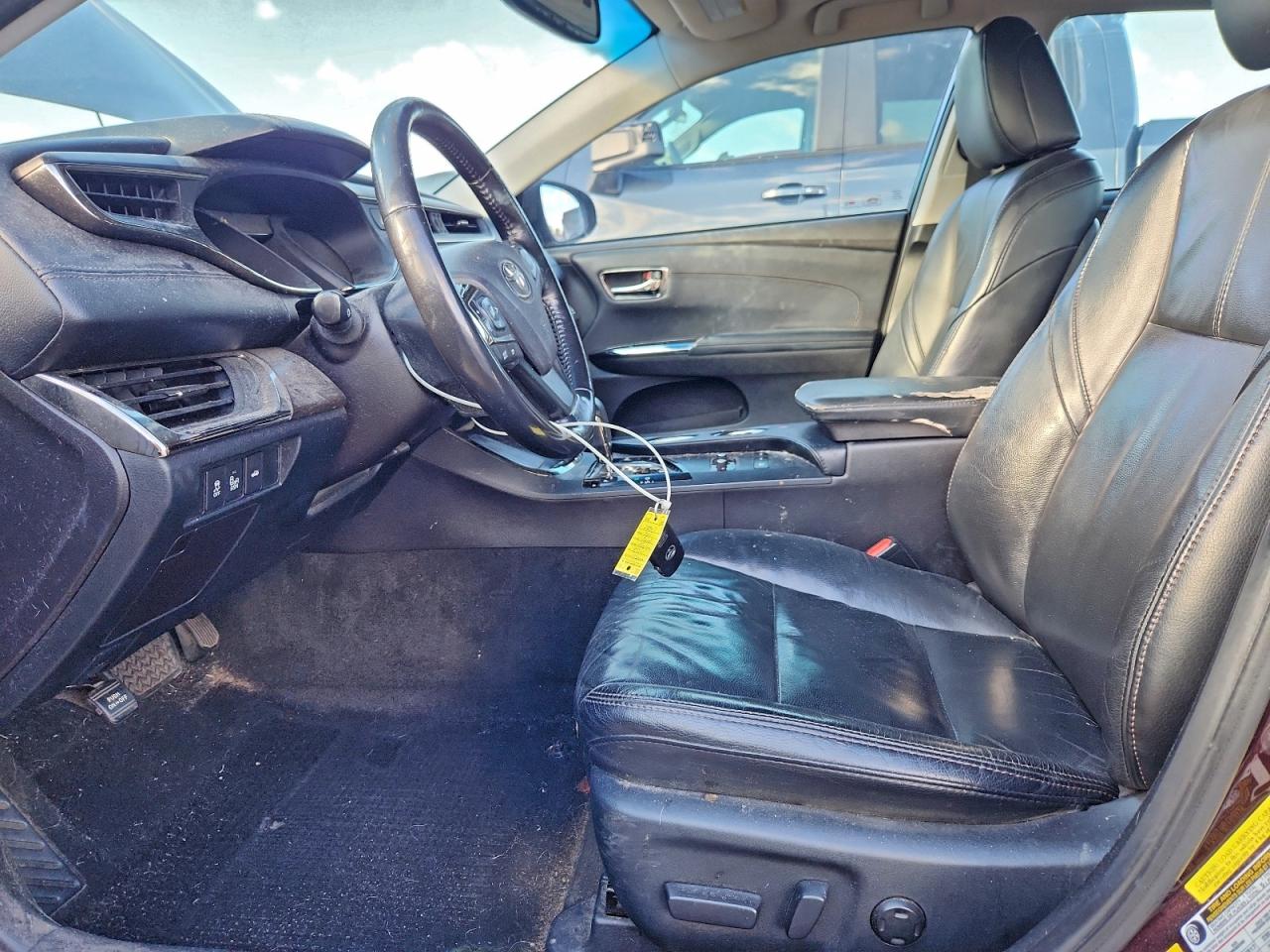 2016 TOYOTA AVALON HYBRID photo 13