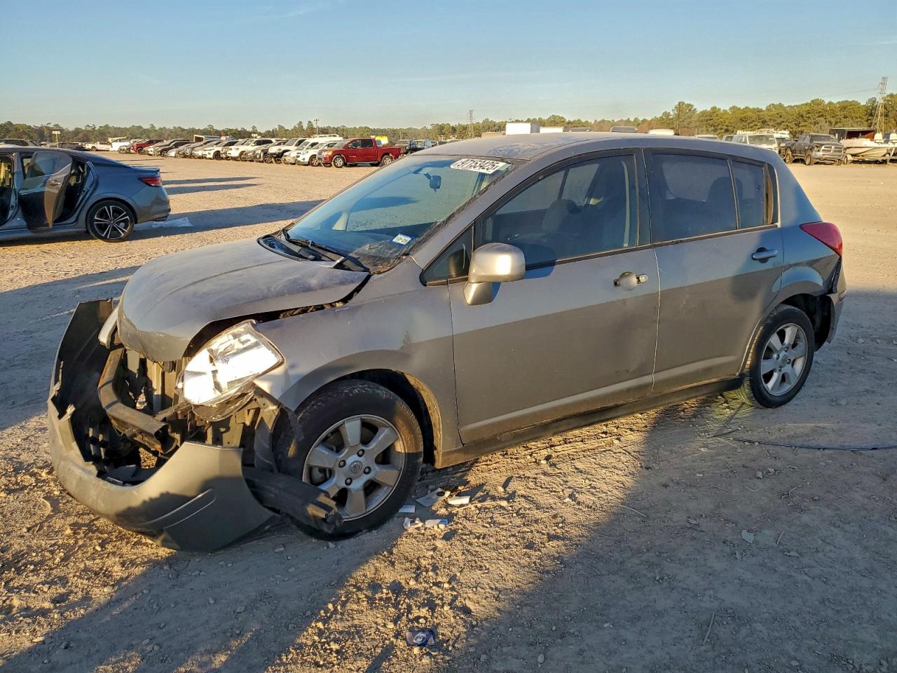 2012 NISSAN VERSA