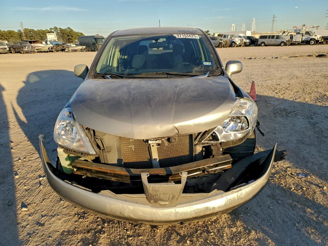 2012 NISSAN VERSA S photo 9
