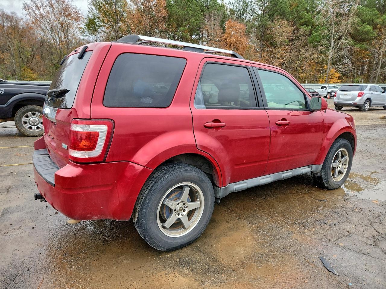 2010 FORD ESCAPE LIMITED photo 3